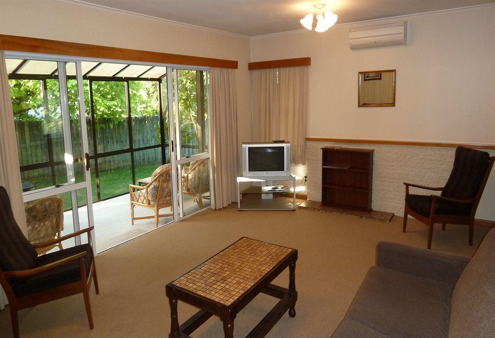 Tudor Lodge Motel Nelson Zewnętrze zdjęcie