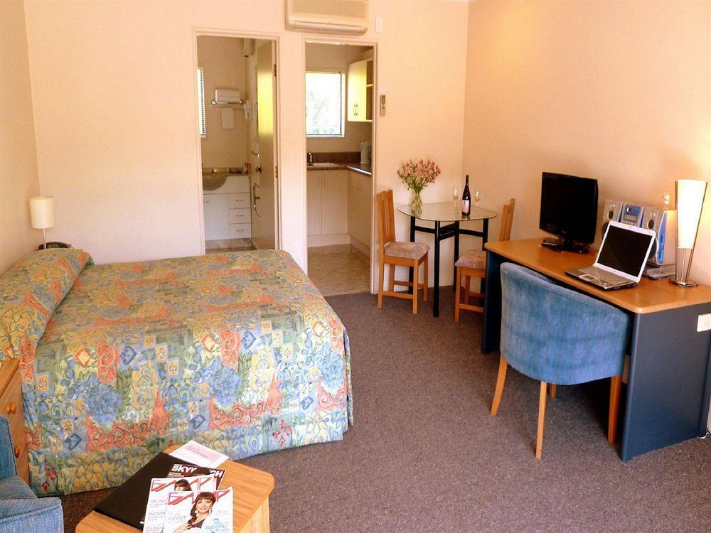 Tudor Lodge Motel Nelson Zewnętrze zdjęcie