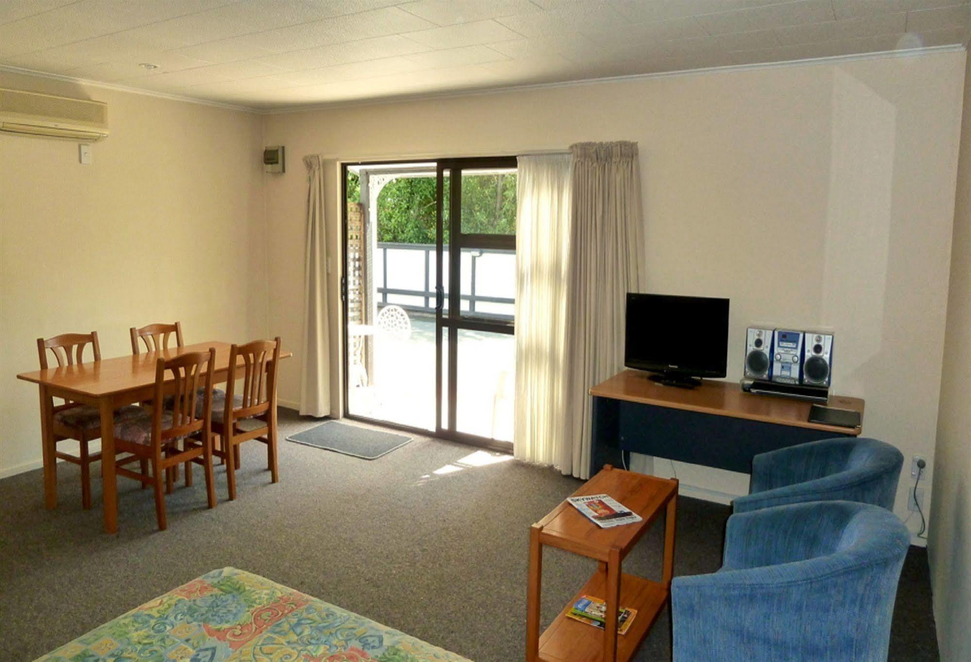 Tudor Lodge Motel Nelson Zewnętrze zdjęcie